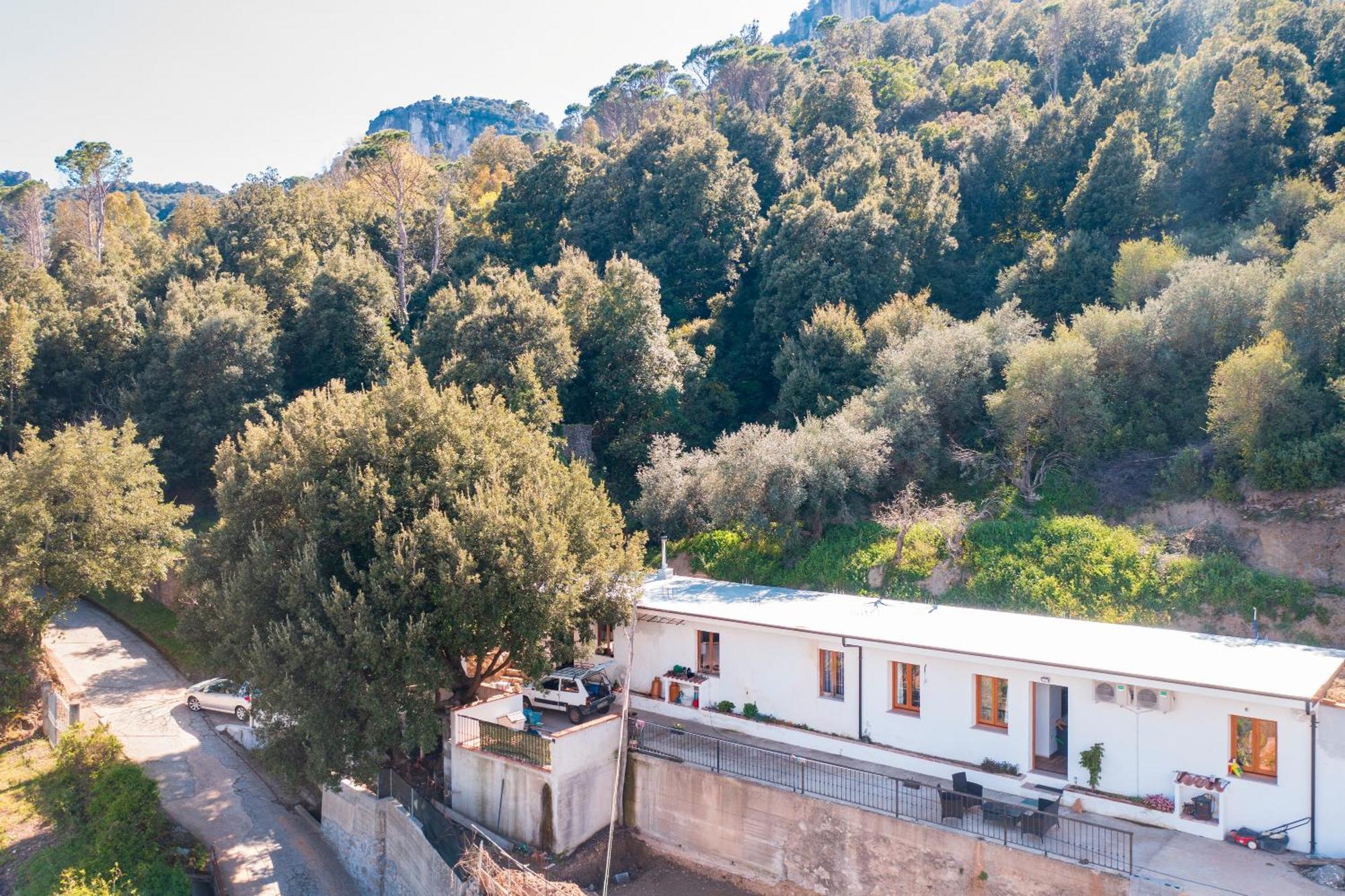فيلا Casa Jerzu S'Essia De Su Santu المظهر الخارجي الصورة